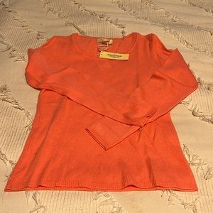 Cashmere sweater by Peck & Peck